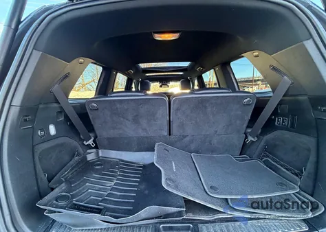 2019 Mercedes-Benz Gls 450 4Matic z USA, uszkodzony, nr VIN 4JGDF6EE4KB209199